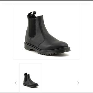 Doc Martin Chelsea Boots 2976
